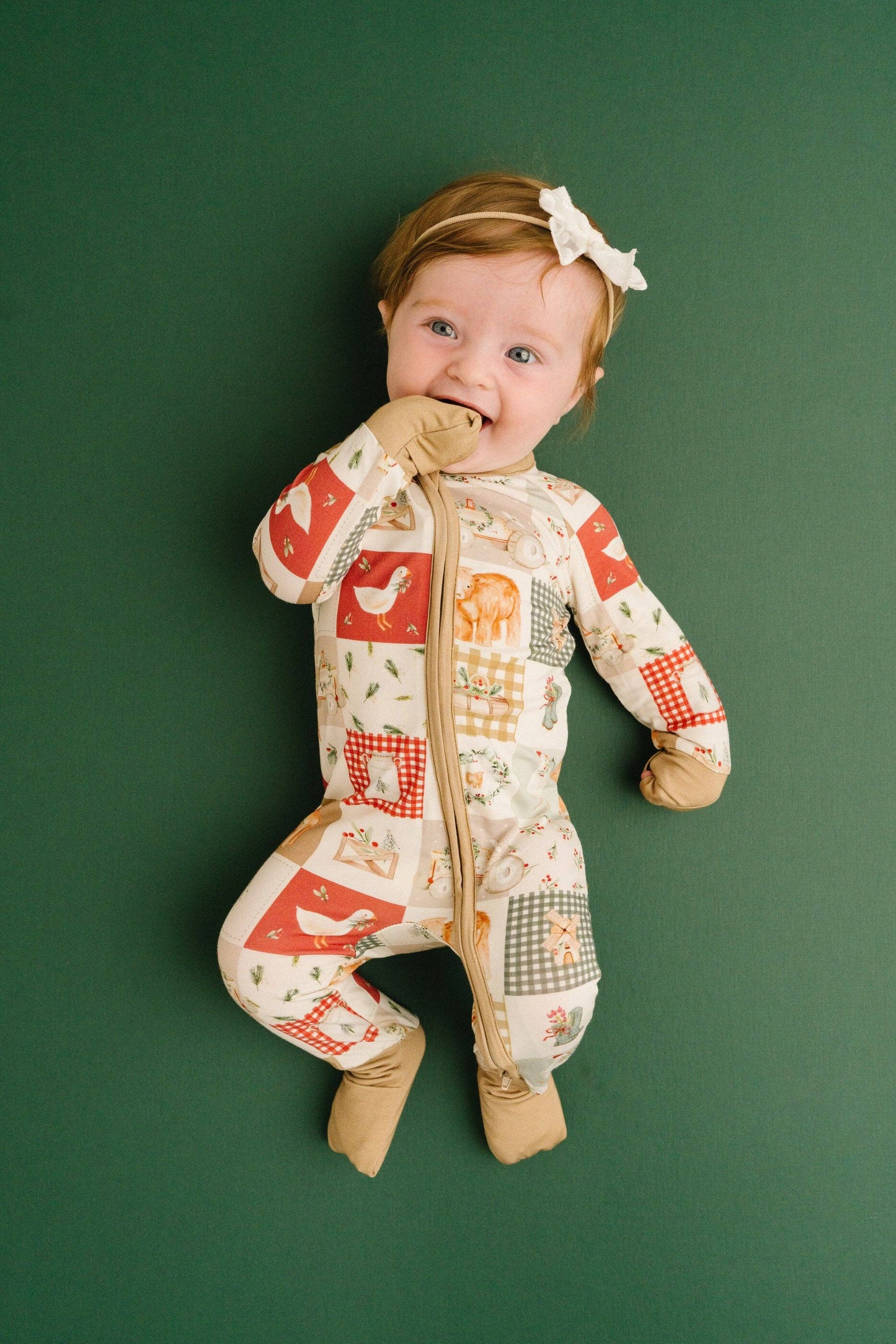 Country Christmas Bamboo Sleeper
