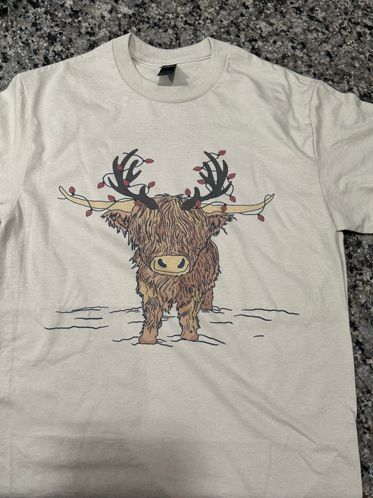 Mooey Christmas Graphic T-Shirt