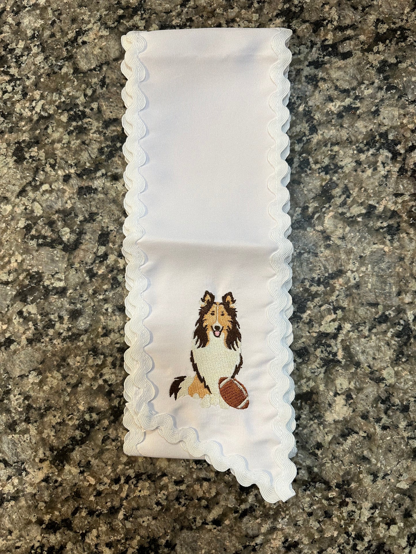 Reveille Ric Rac Wreath Sash